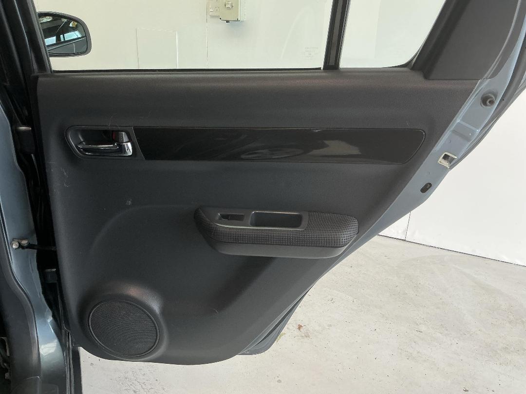 Photo '19' of Suzuki Swift