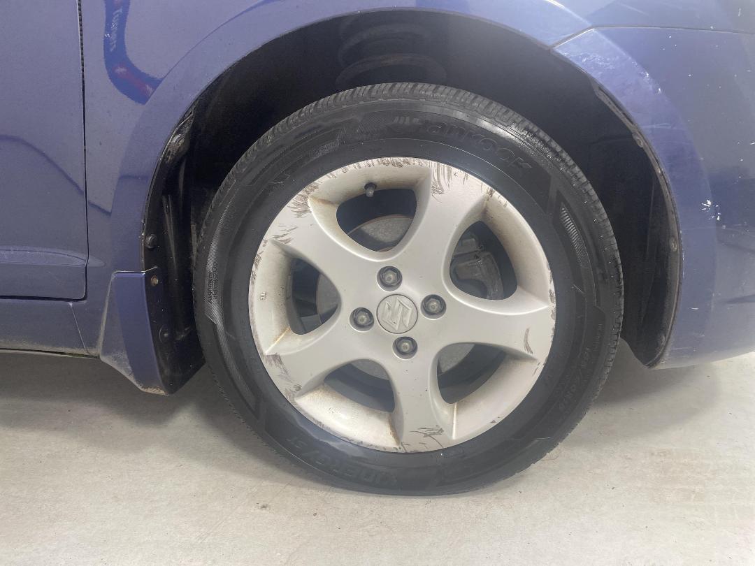 Photo '9' of Suzuki Swift