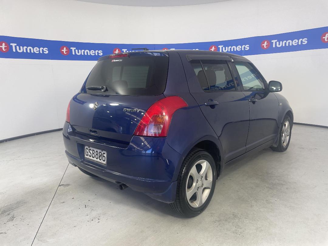 Photo '7' of Suzuki Swift