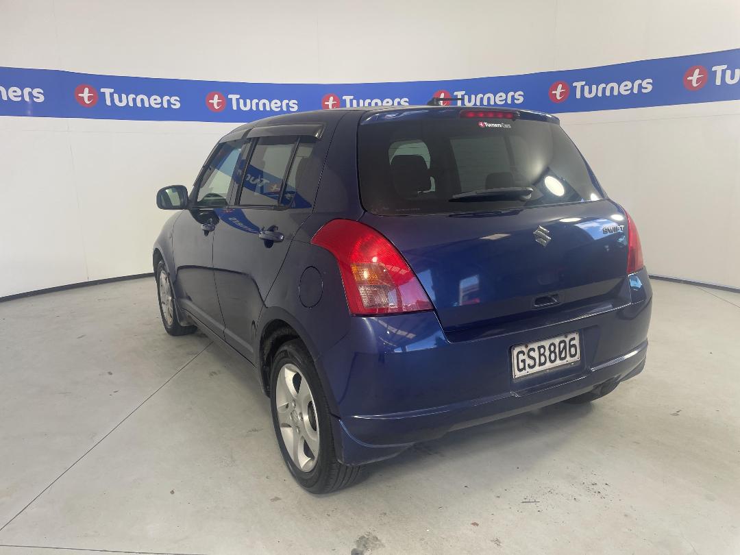 Photo '5' of Suzuki Swift