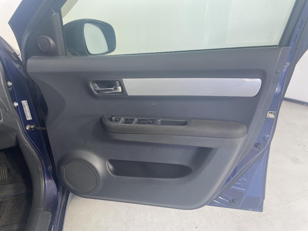 Photo '15' of Suzuki Swift