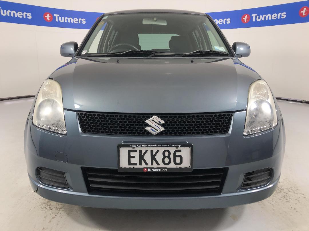 Photo '2' of Suzuki Swift