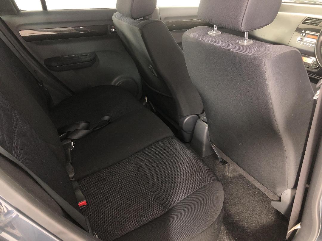 Photo '20' of Suzuki Swift