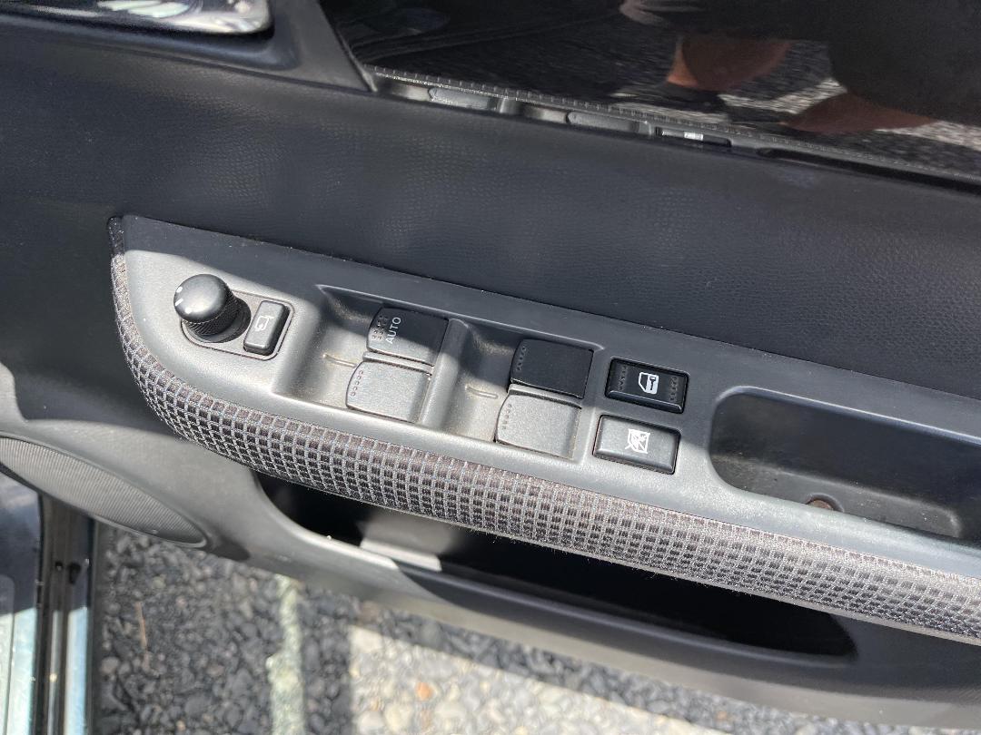 Photo '21' of Suzuki Swift