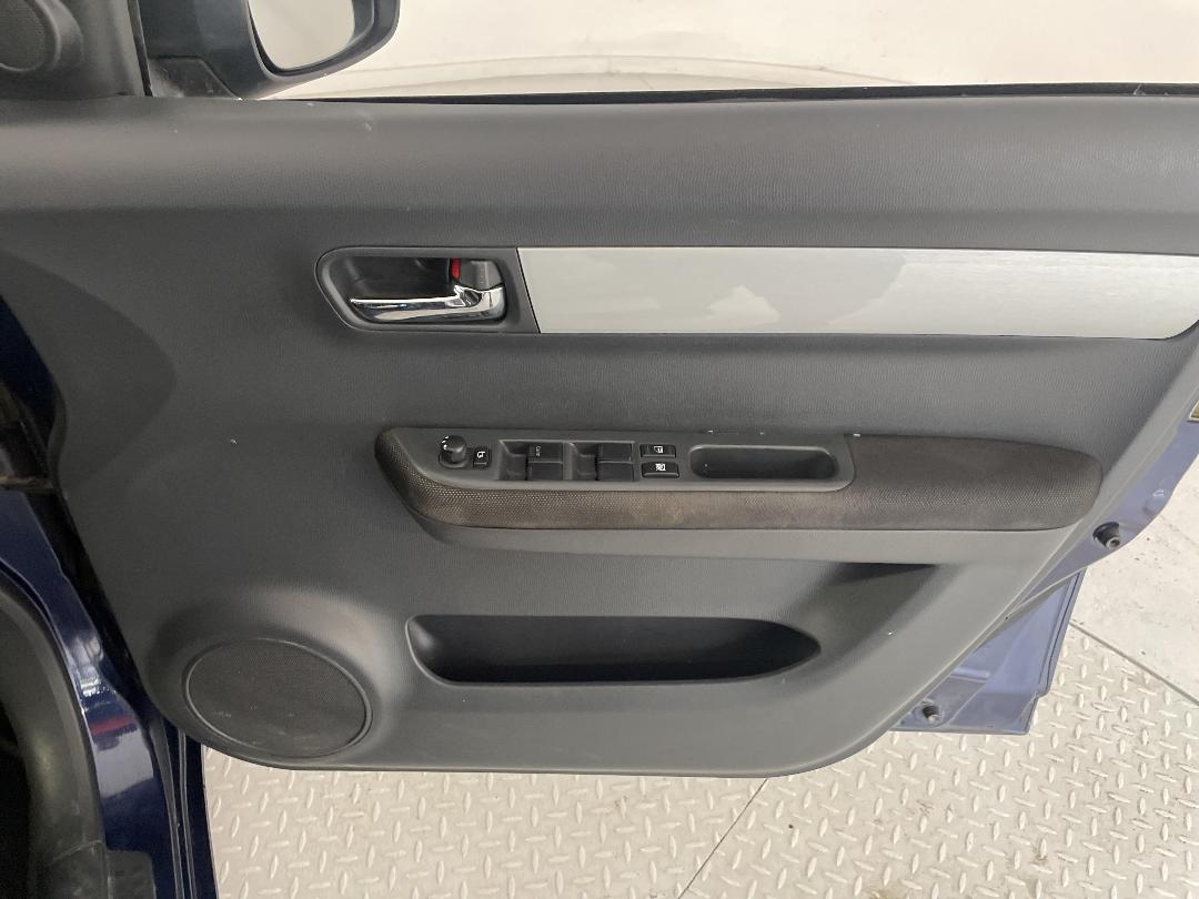 Photo '13' of Suzuki Swift