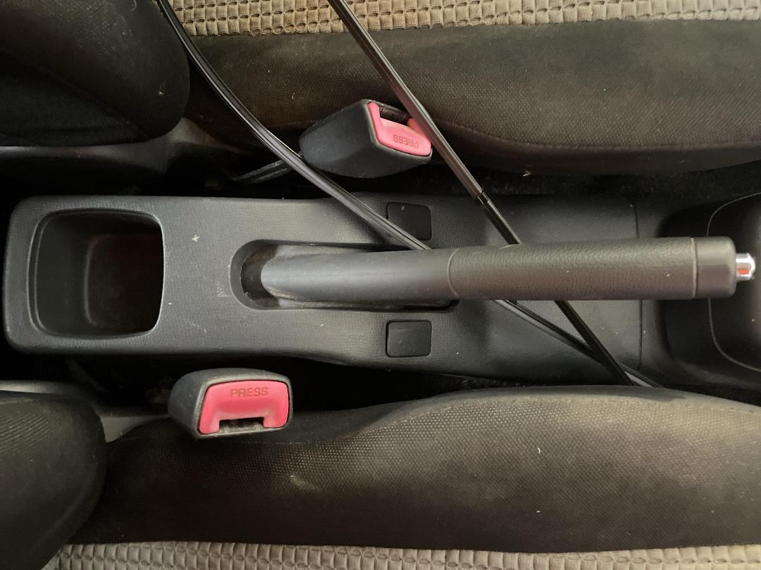 Photo '28' of Suzuki Swift