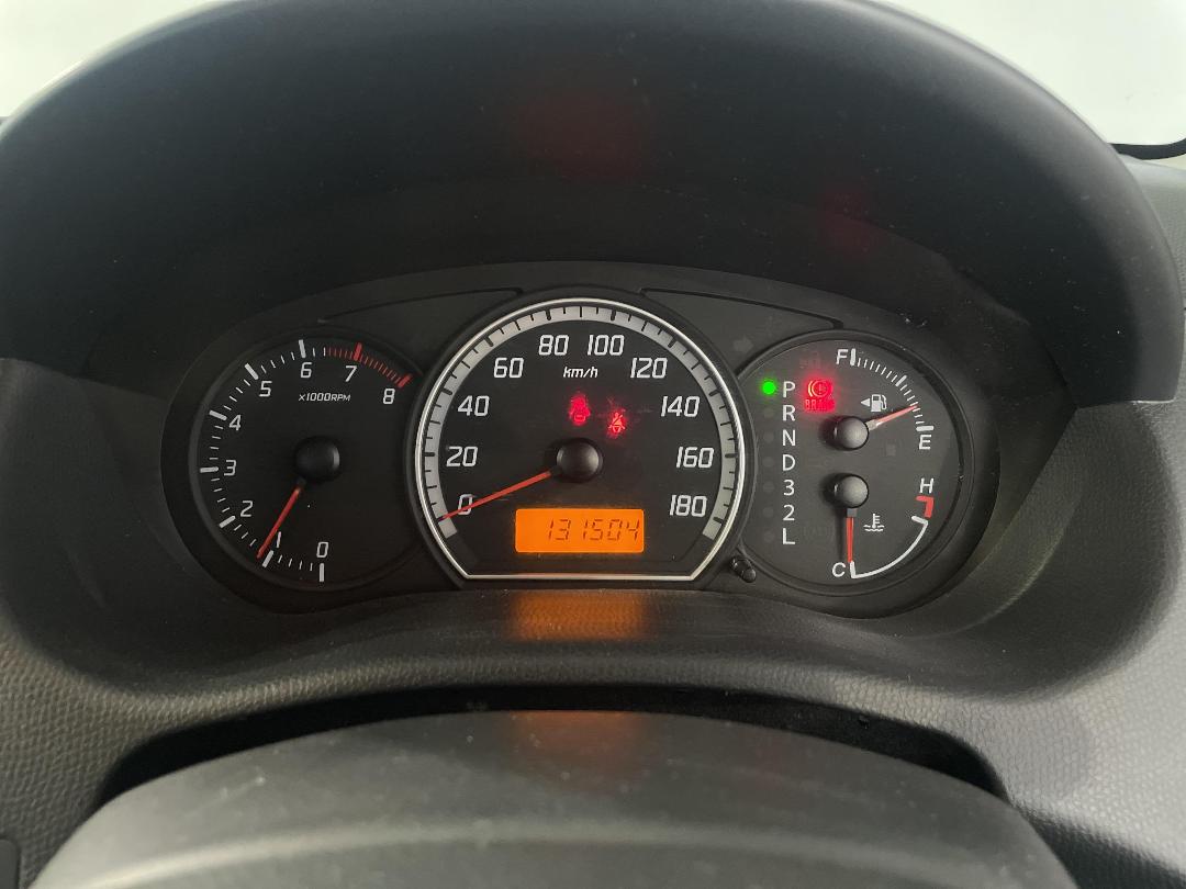 Photo '21' of Suzuki Swift