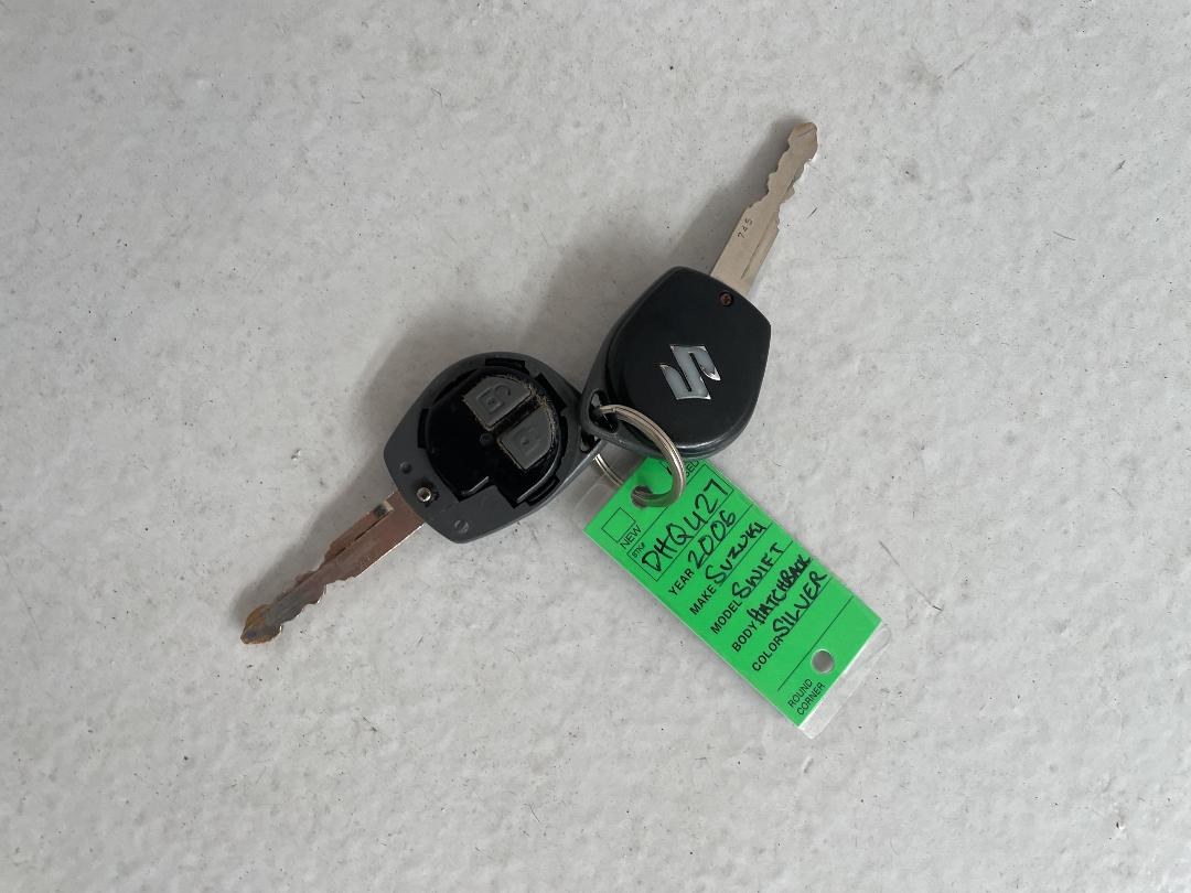 Photo '22' of Suzuki Swift