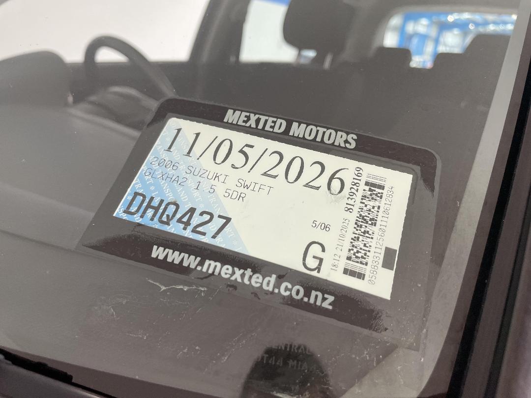 Photo '31' of Suzuki Swift