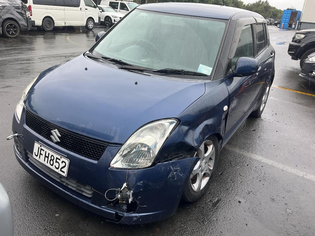 Photo '2' of Suzuki Swift