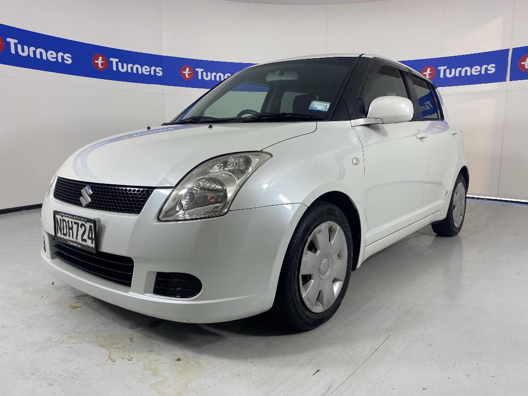 Photo '4' of Suzuki Swift