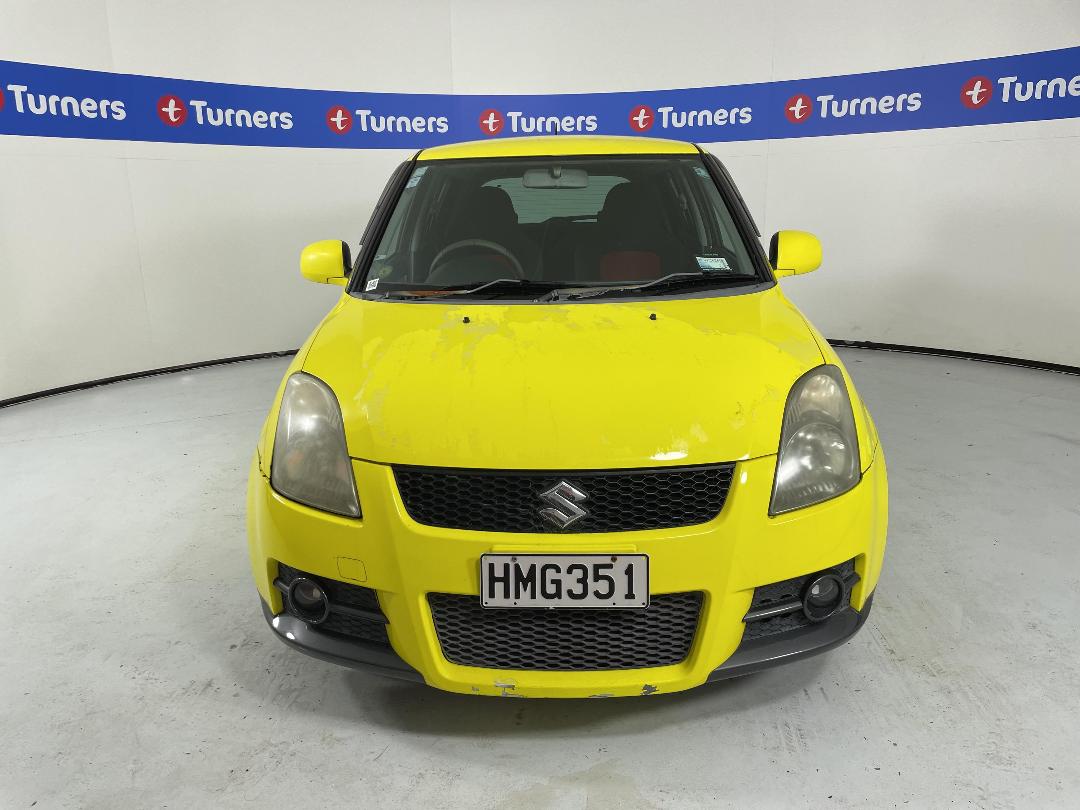 Photo '2' of Suzuki Swift