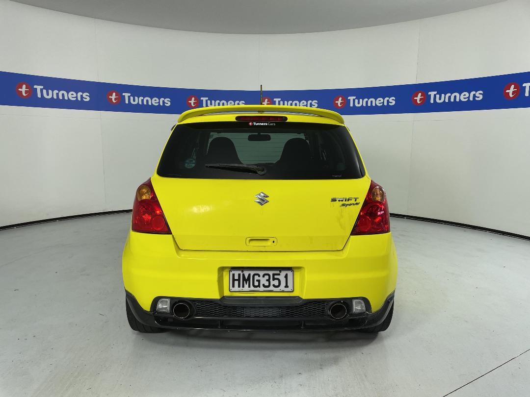 Photo '6' of Suzuki Swift