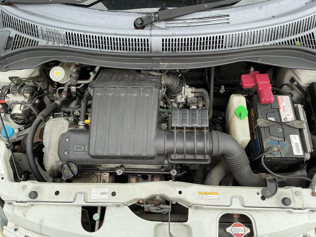 Photo '10' of Suzuki Swift