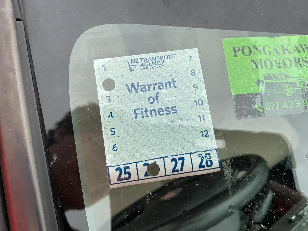 Photo '17' of Suzuki Swift