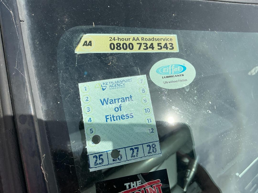 Photo '16' of Suzuki Swift