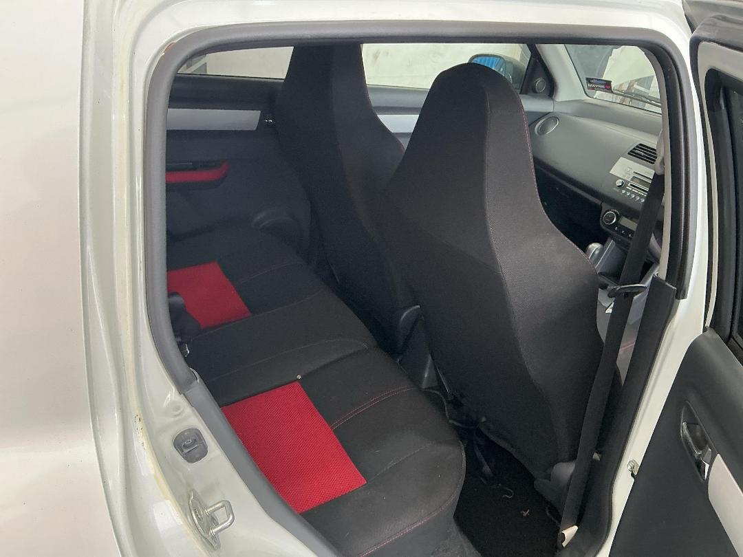 Photo '19' of Suzuki Swift