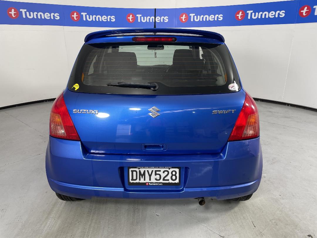 Photo '6' of Suzuki Swift