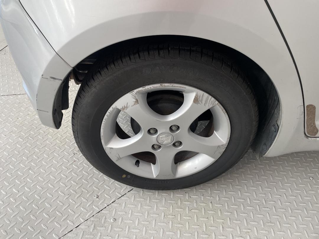 Photo '12' of Suzuki Swift Photo '12' of Suzuki Swift