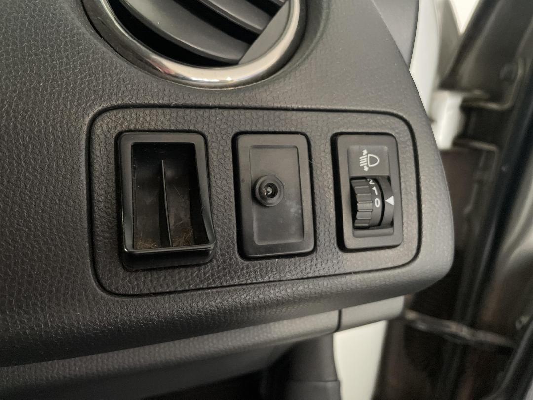 Photo '24' of Suzuki Swift Photo '24' of Suzuki Swift