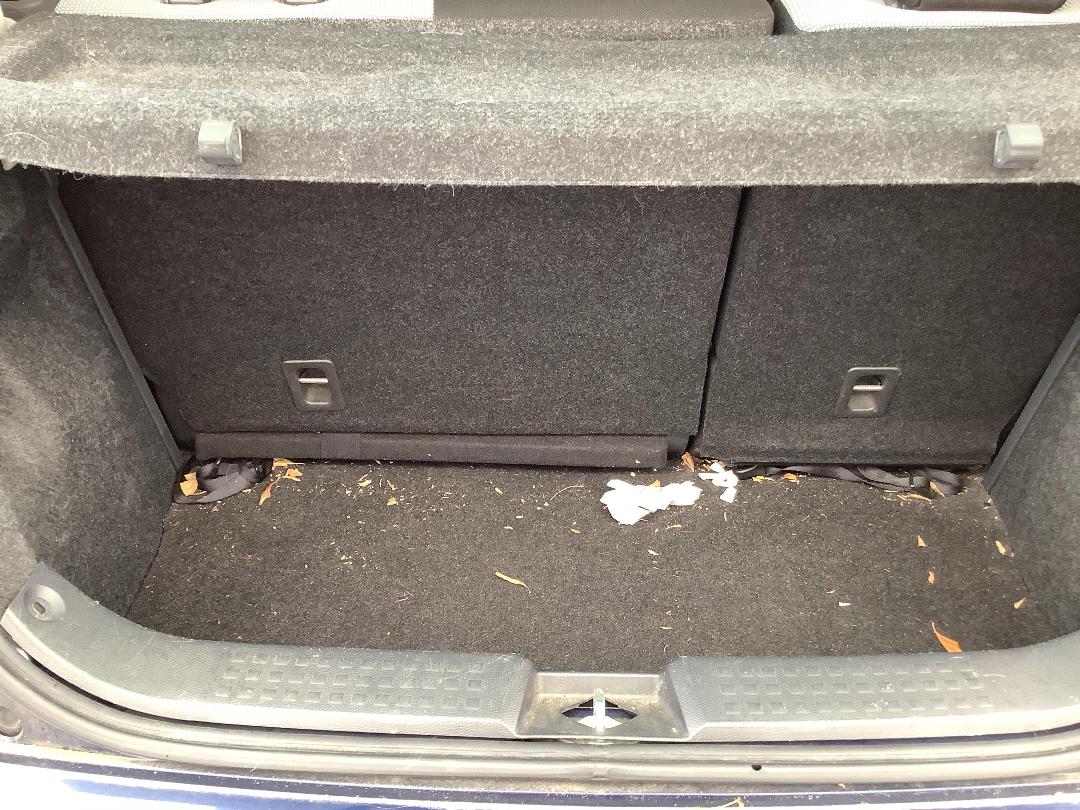 Photo '5' of Suzuki Swift