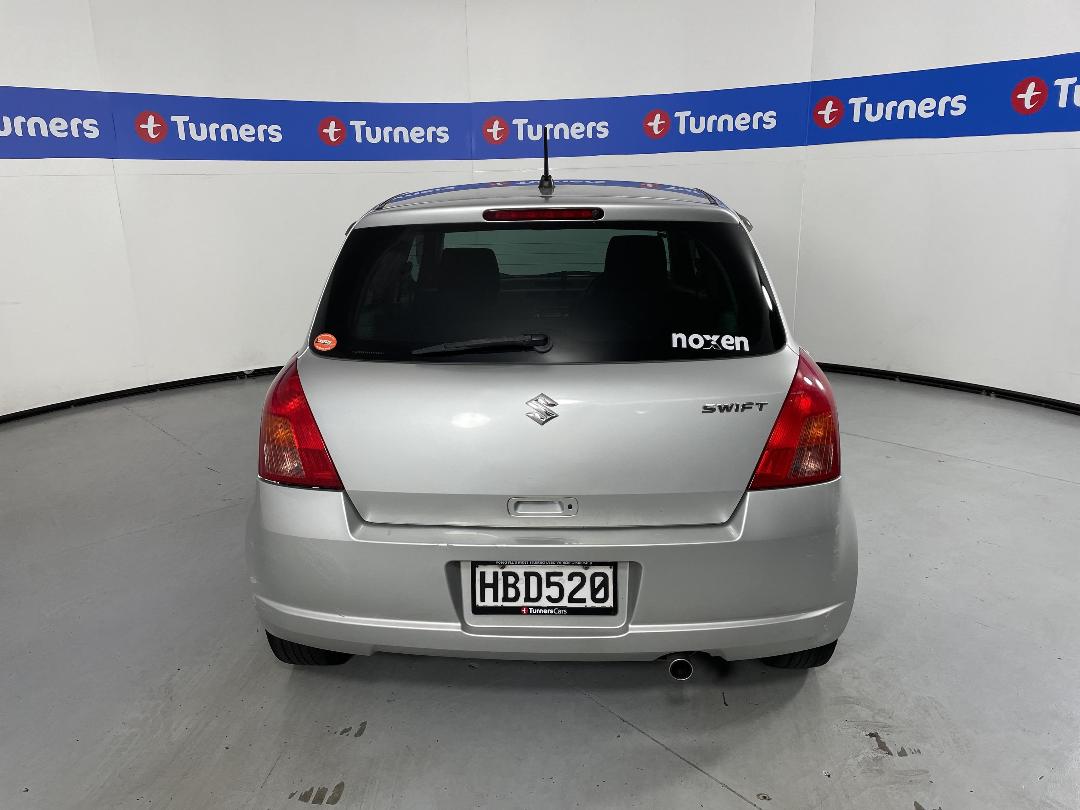 Photo '6' of Suzuki Swift Photo '6' of Suzuki Swift