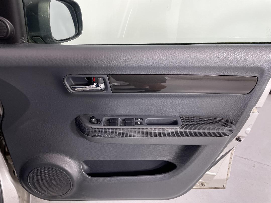 Photo '15' of Suzuki Swift Photo '15' of Suzuki Swift