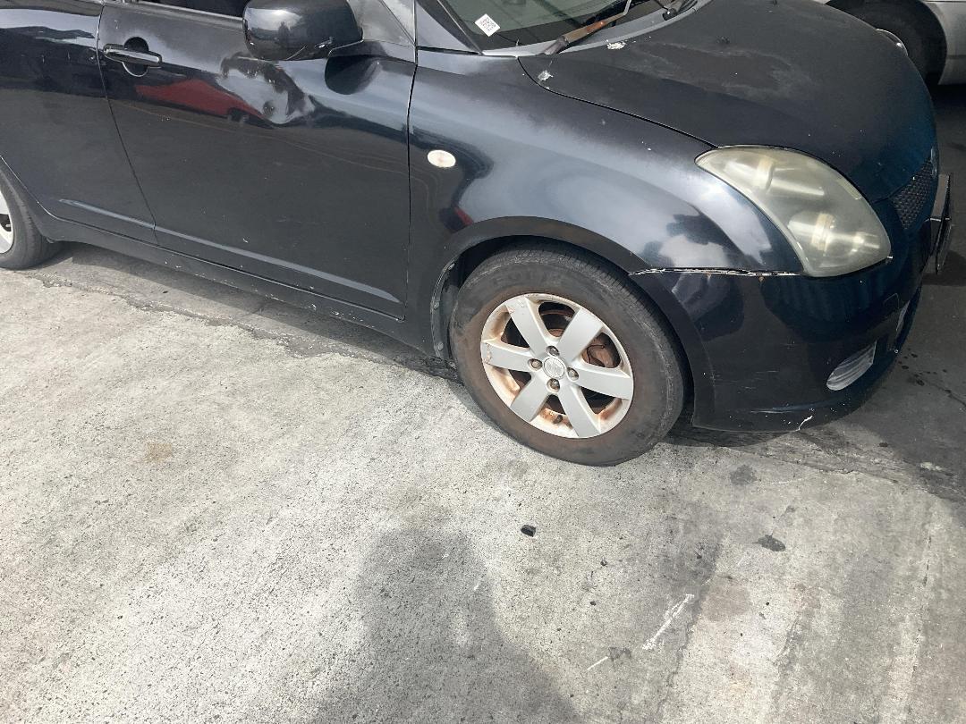 Photo '2' of Suzuki Swift