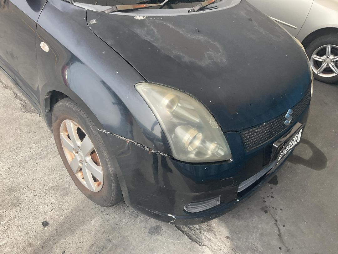 Photo '4' of Suzuki Swift