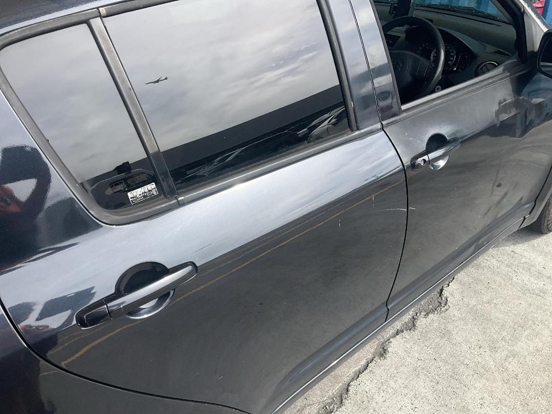 Photo '16' of Suzuki Swift