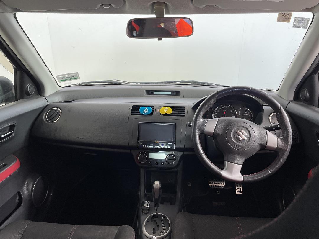 Photo '17' of Suzuki Swift Photo '17' of Suzuki Swift