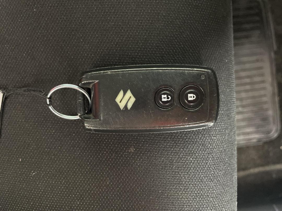 Photo '22' of Suzuki Swift Photo '22' of Suzuki Swift