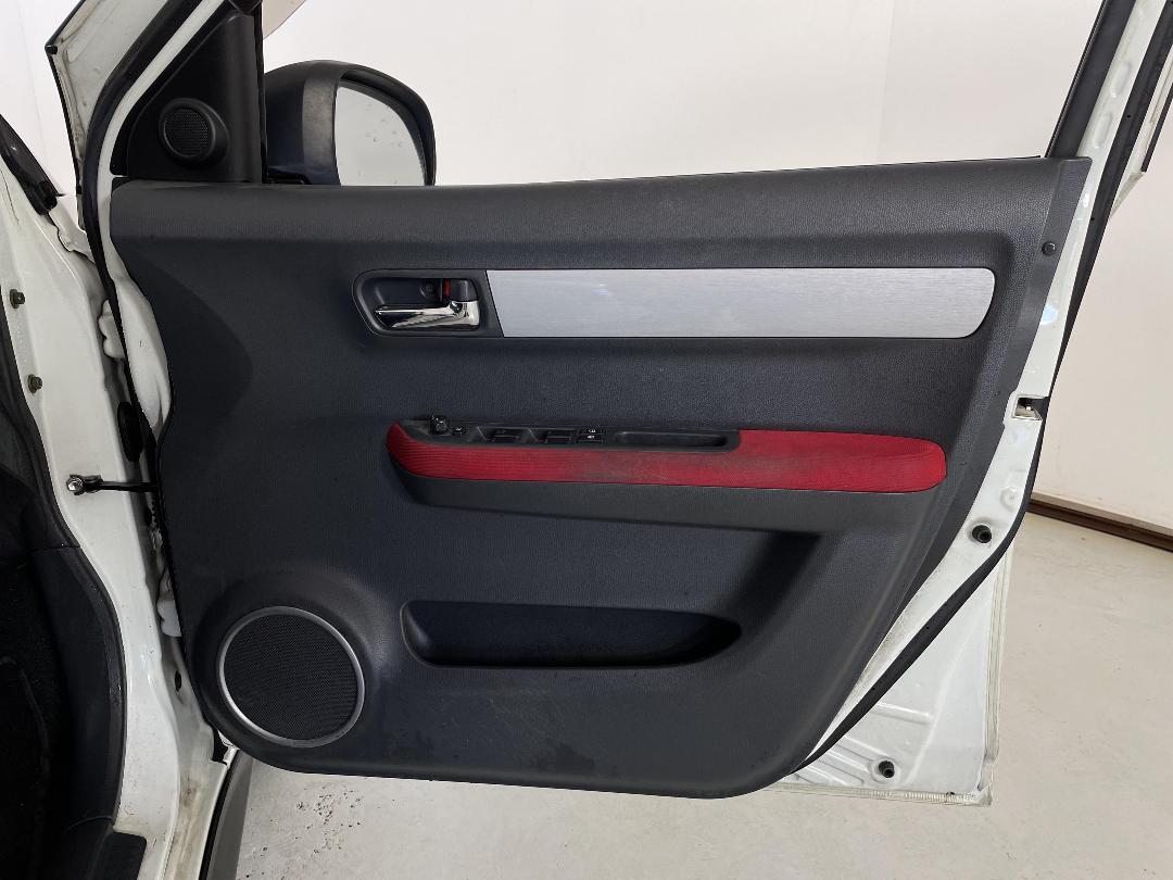 Photo '15' of Suzuki Swift Photo '15' of Suzuki Swift