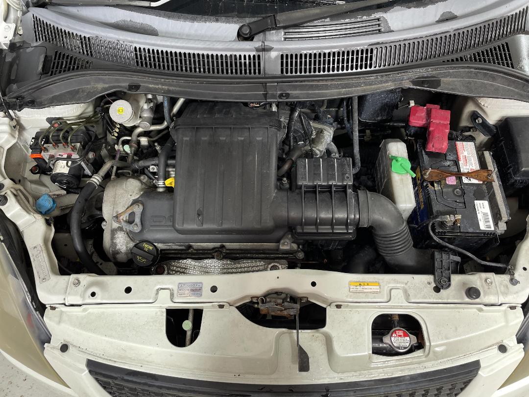 Photo '13' of Suzuki Swift Photo '13' of Suzuki Swift