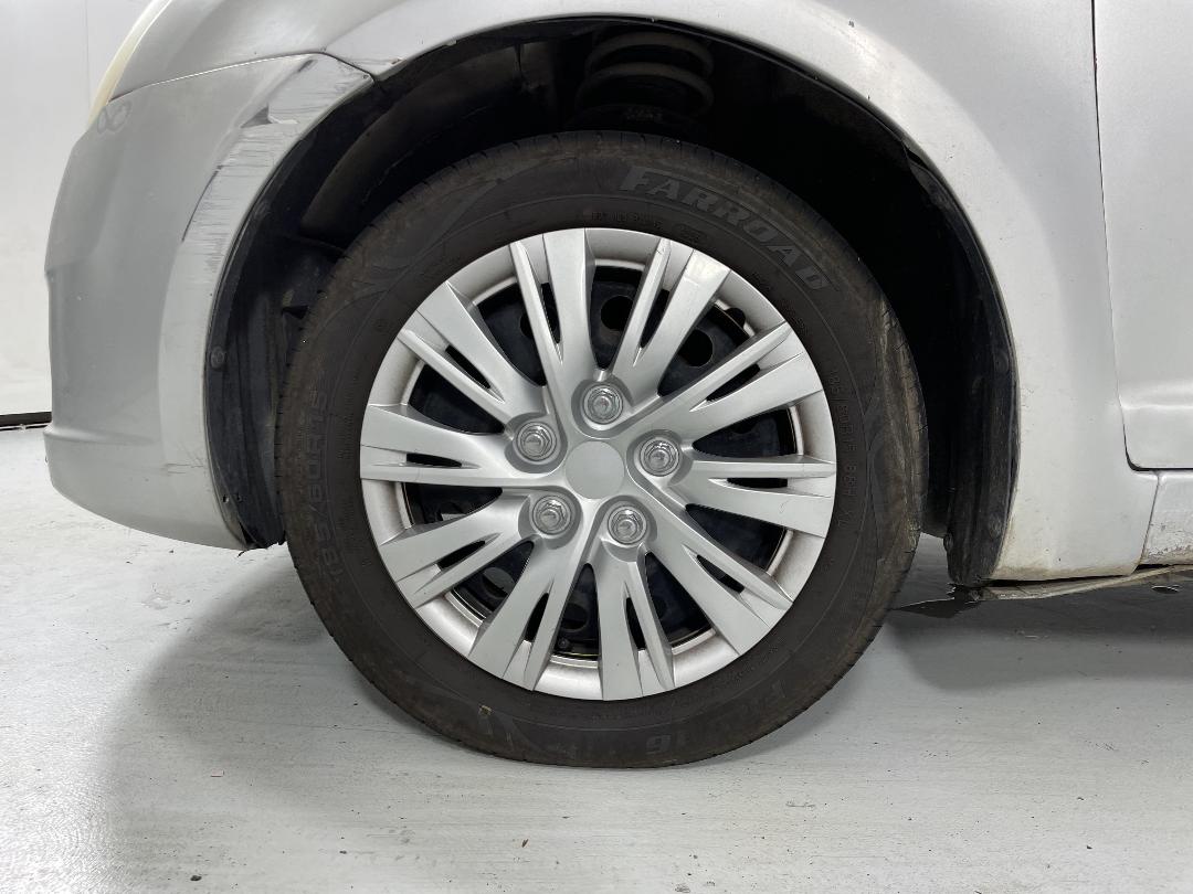 Photo '8' of Suzuki Swift