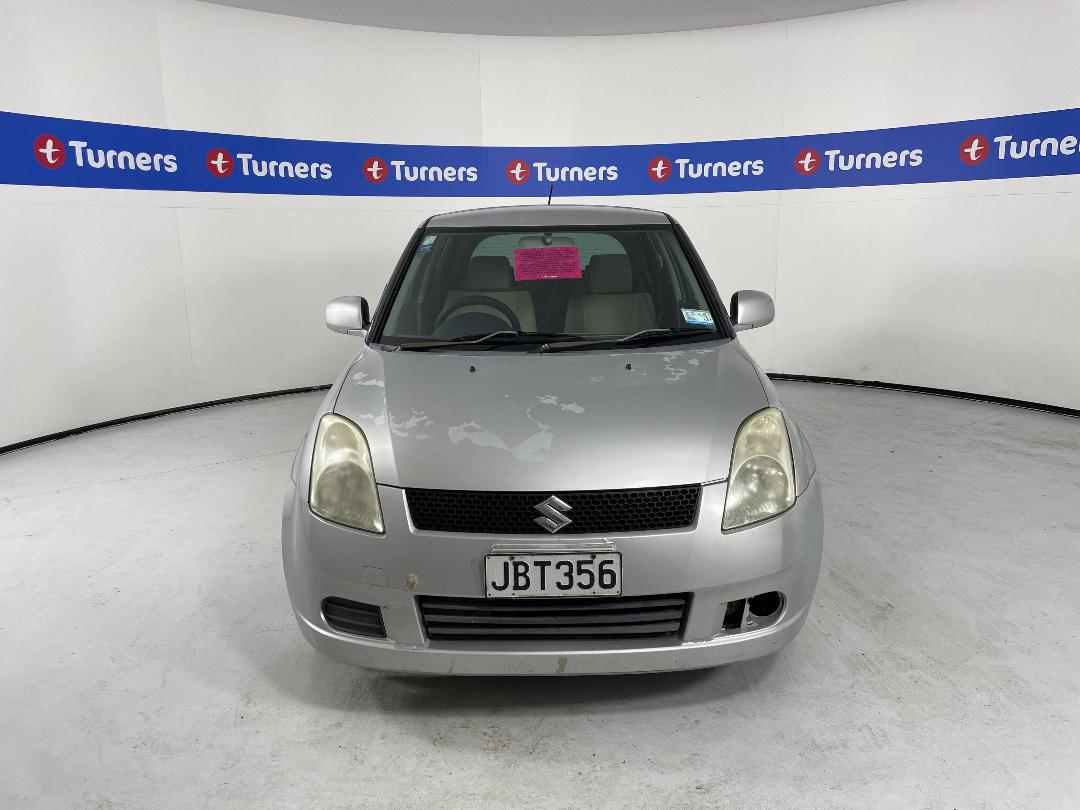 Photo '2' of Suzuki Swift