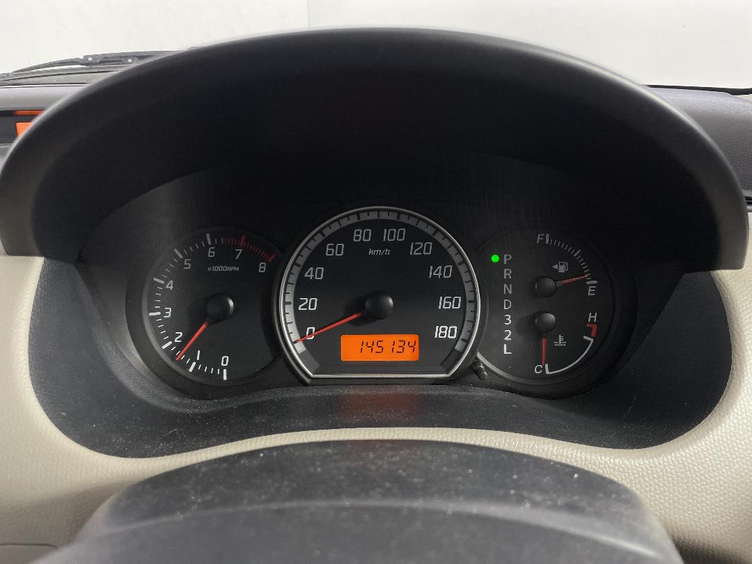 Photo '19' of Suzuki Swift