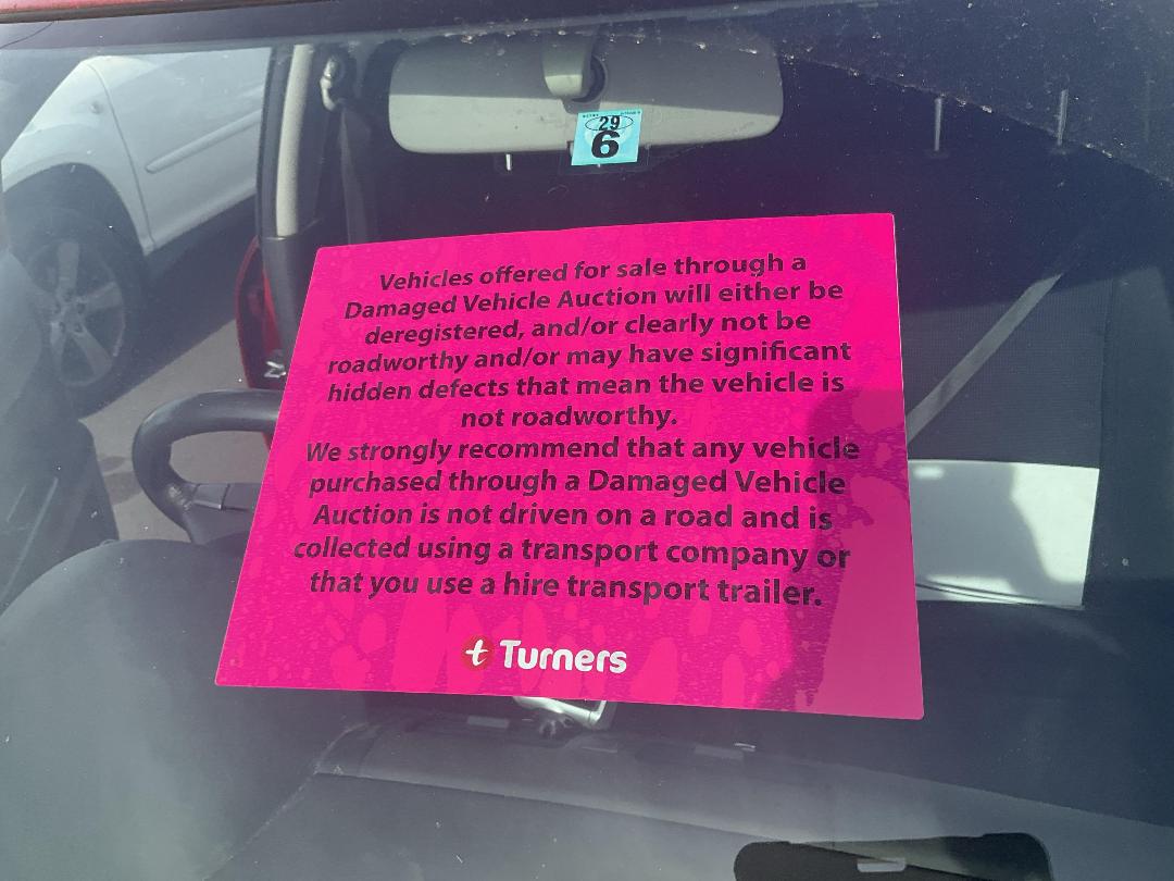 Photo '12' of Suzuki Swift