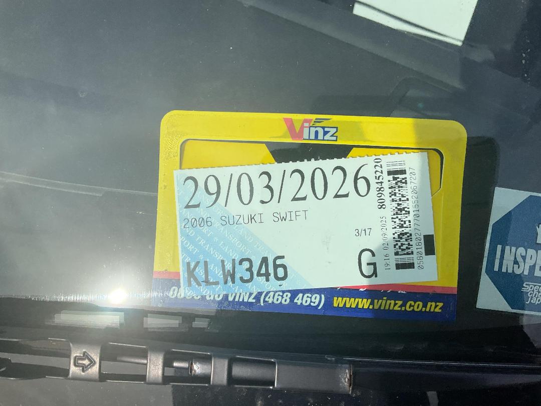 Photo '11' of Suzuki Swift