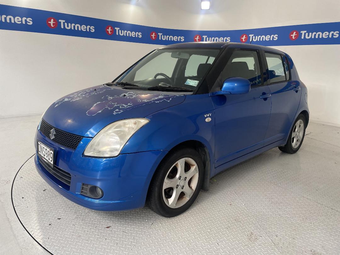 Photo '4' of Suzuki Swift