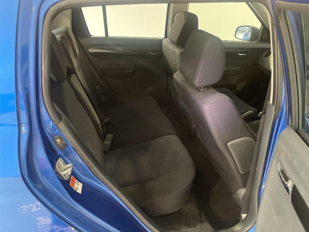 Photo '20' of Suzuki Swift