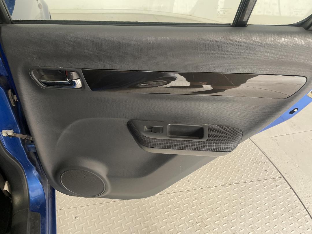 Photo '19' of Suzuki Swift