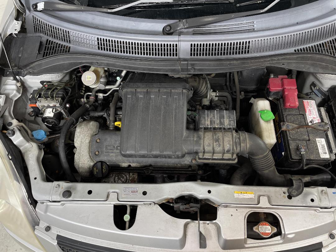 Photo '13' of Suzuki Swift Photo '13' of Suzuki Swift