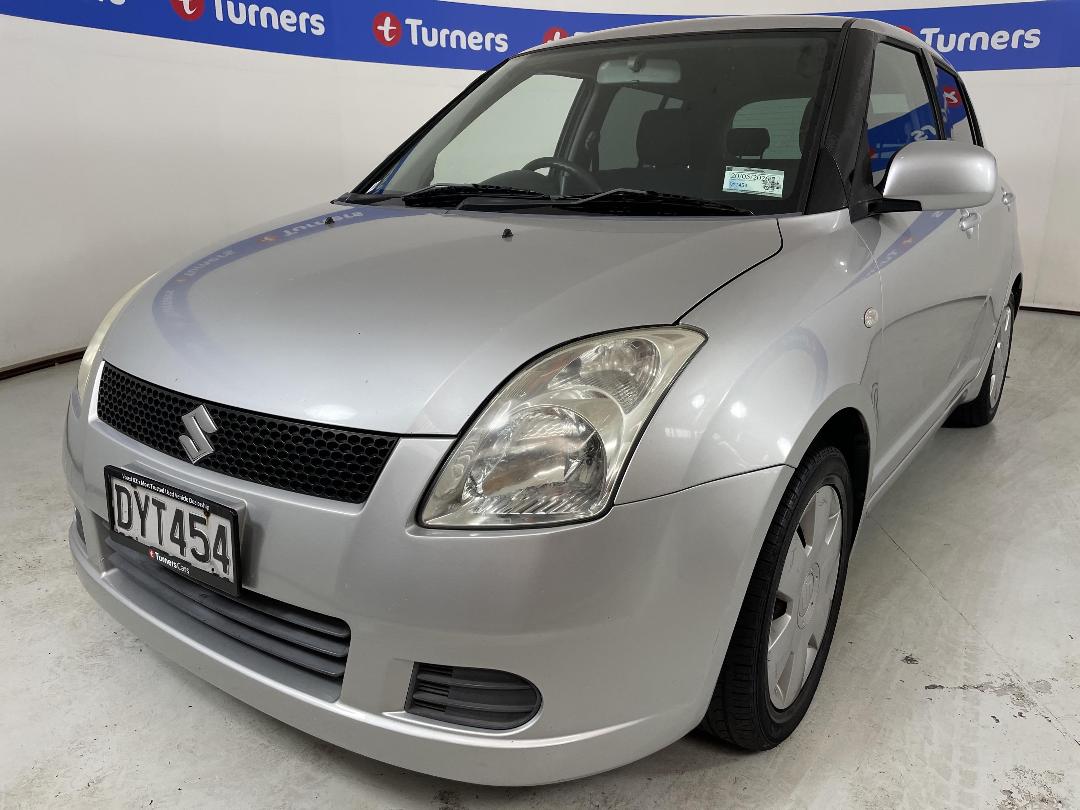 Photo '4' of Suzuki Swift Photo '4' of Suzuki Swift