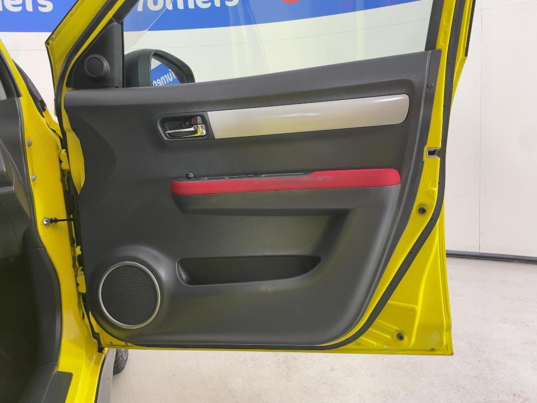 Photo '15' of Suzuki Swift Photo '15' of Suzuki Swift