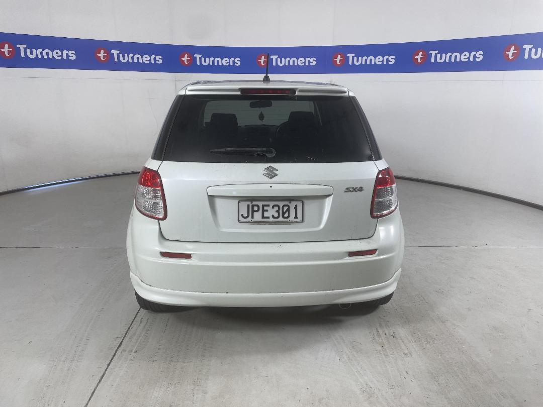 Photo '5' of Suzuki SX4 Photo '5' of Suzuki SX4