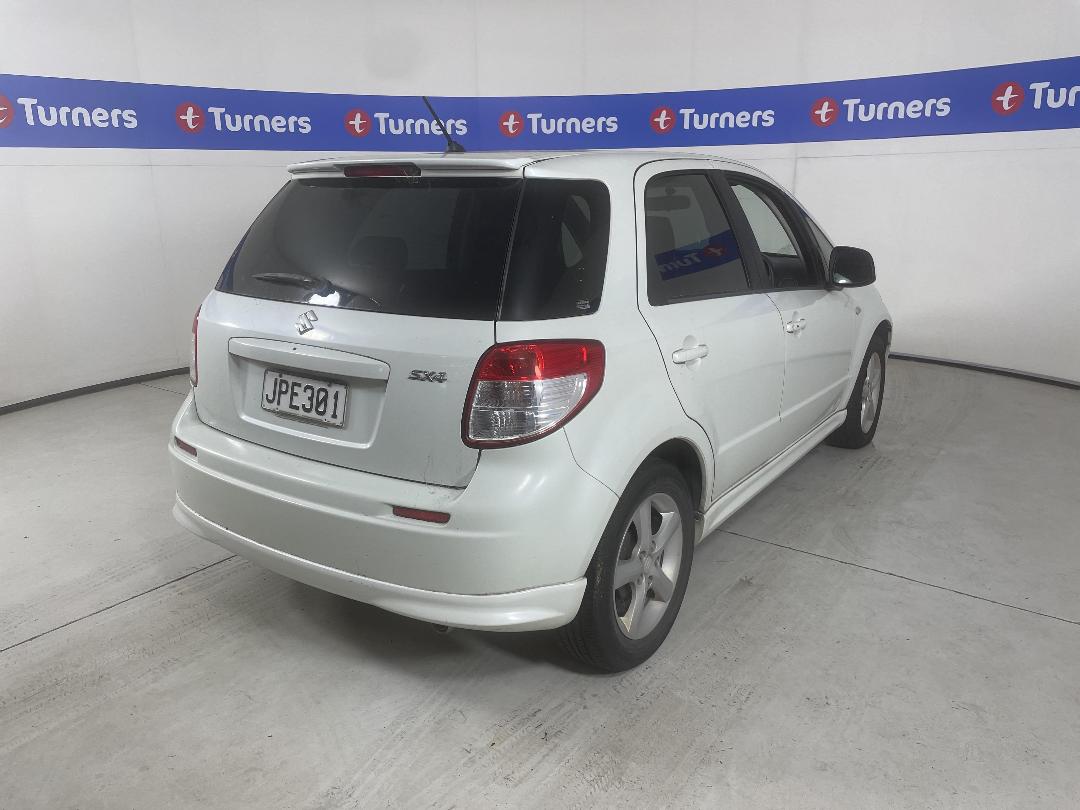 Photo '6' of Suzuki SX4 Photo '6' of Suzuki SX4