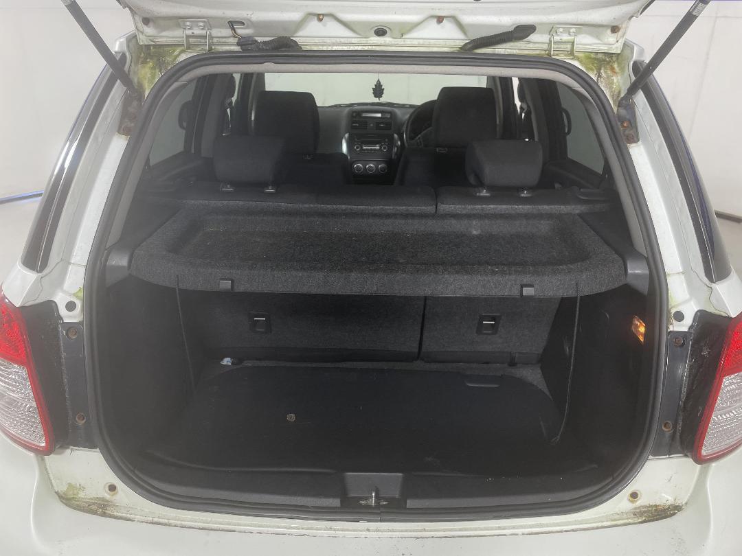 Photo '12' of Suzuki SX4 Photo '12' of Suzuki SX4