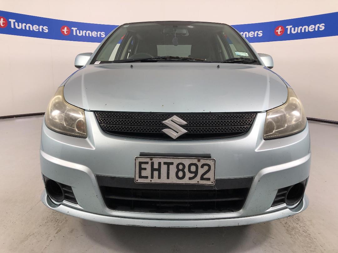 Photo '2' of Suzuki SX4