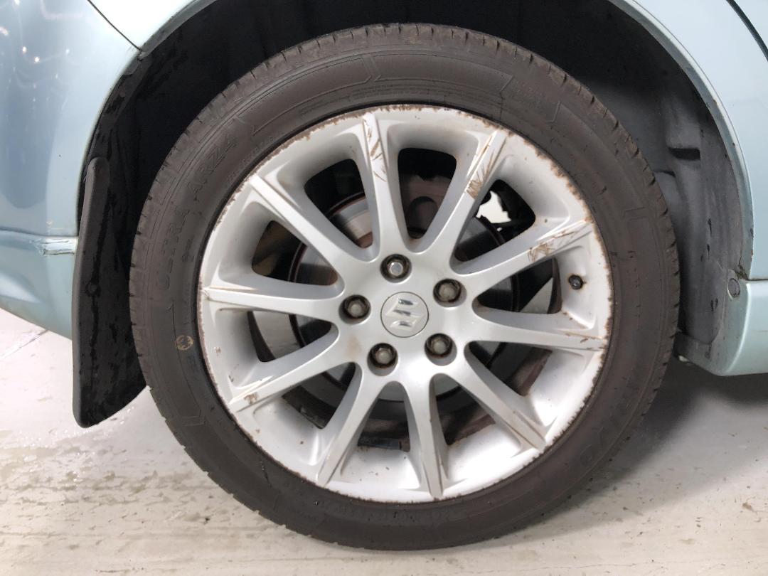 Photo '12' of Suzuki SX4